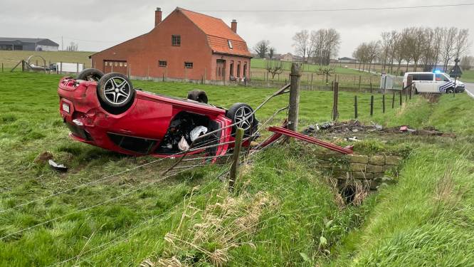 Fransman (29) zwaargewond na klap tegen duiker in Wijtschate