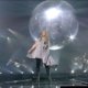 Showbizz Chantal onthult: ‘Schnappi das Kleine Krokodil’ wordt nieuw Eurosonglied van Hooverphonic