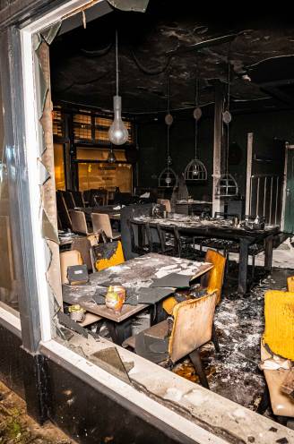 Wie stichtte brand bij Lunchroom Rico? Politie deelt bijna jaar na dato beelden van verdachten 