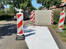Veelbesproken betonnen bakken in Dinteloord blijven staan: ‘kans op kapitaalvernietiging’