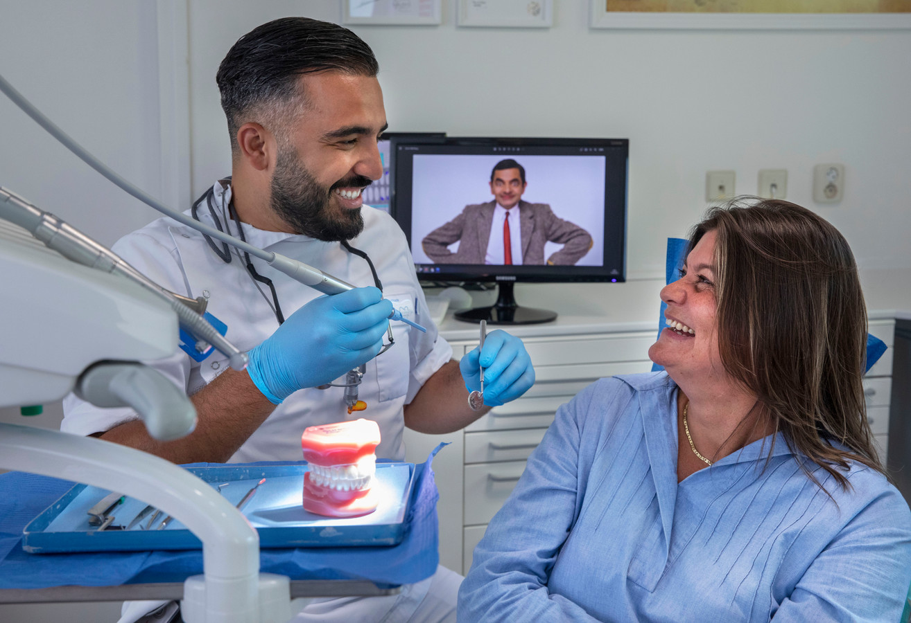 Mr. Bean voor emotioneel weerzien bij de tandarts ‘Opeens viel