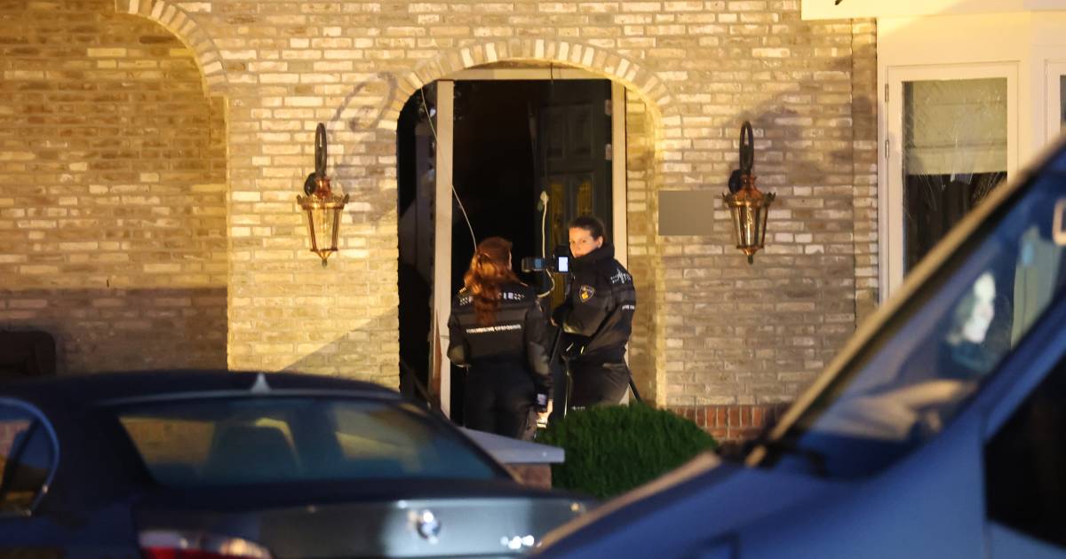 Minderjarige verdachte aangehouden voor explosie bij huis in Rijnsaterwoude