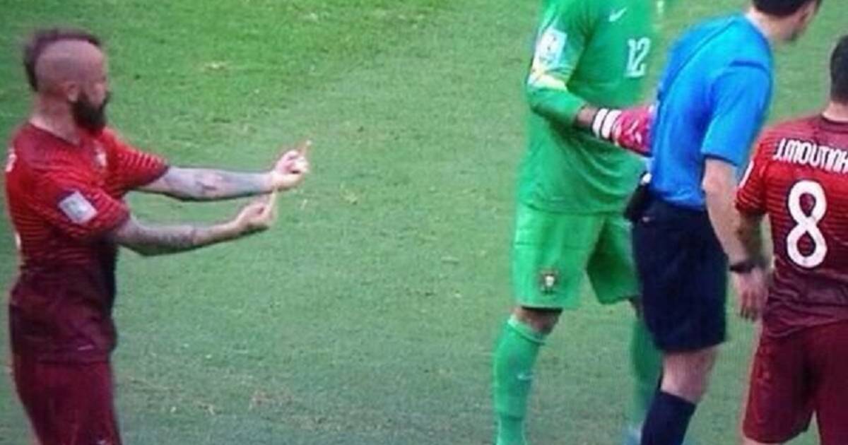 Deze foto voor ophef na rode kaart van Pepe Voetbal hln.be