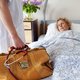 Meeste gemeenten houden geld over op zorgbudget