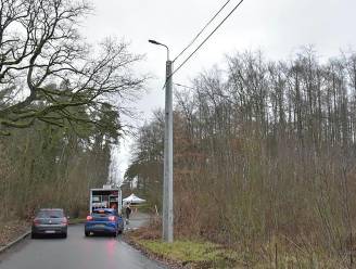 Jogger ontdekt lichaam van vermist tienermeisje in provincie Luik, zusje (2) gezond en wel in auto van verdachte