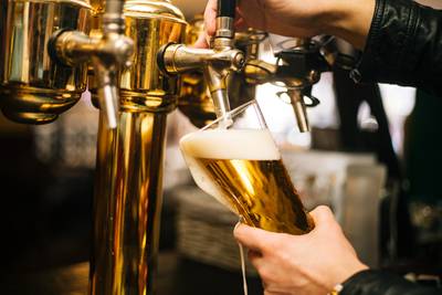 Stuiterballenfeest voor tieners en een lezing over bier en spiritualiteit