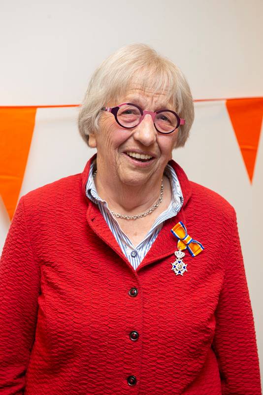 Ella Brand.