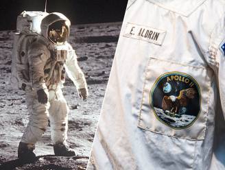 Jas die Buzz Aldrin droeg tijdens reis naar de maan geveild voor bijna 2,7 miljoen euro