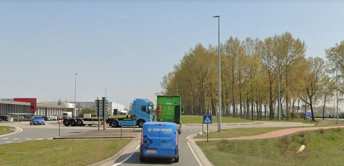 Een oversteekplaats voor fietsers op de Keetberglaan in Melsele.