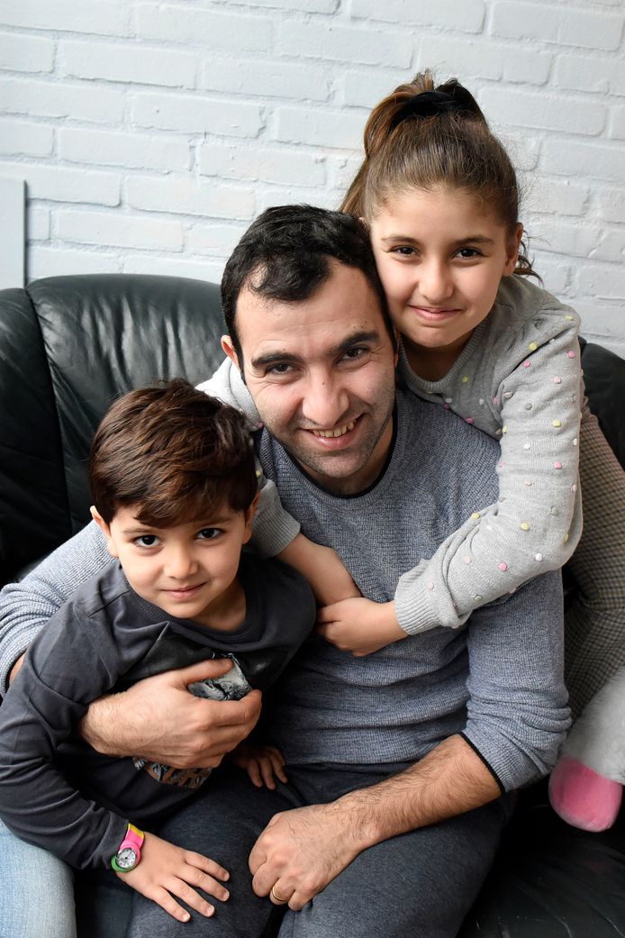 Martin Karpetian met dochter Mariam en zoon Ashot