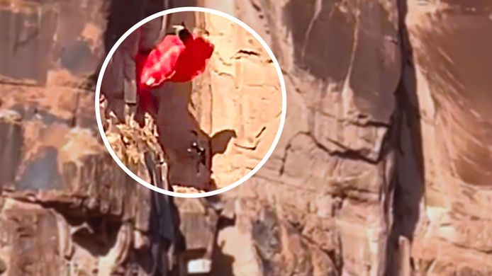 Ce parachutiste chanceux manque de s'écraser au sol après avoir percuté une falaise