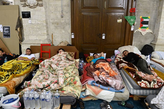 Les demandeurs d'asile ont trouvé refuge à l'église du Béguinage, à Bruxelles.