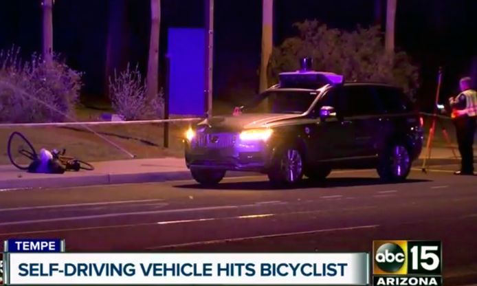 Vasquez zat in maart 2018 als extra veiligheidsmaatregel achter het stuur van de testwagen toen ze een vrouw aanreed die met een fiets in de hand langs de weg liep.
