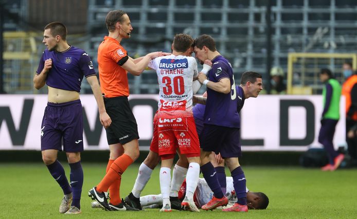 Benito Raman après son dérapage