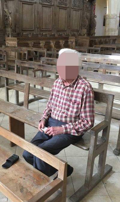 Bewoner (81) in verdachte omstandigheden overleden in Wichelen: echtgenote en buren 48 uur opgepakt, maar weer vrijgelaten