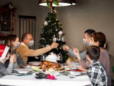 L'OMS préconise le port du masque lors des réunions familiales de Noël