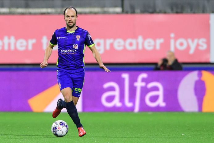 Niels Fleuren in actie namens TOP Oss.