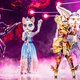 Onze Man voorspelt ‘The Masked Singer’: ‘De hint ‘Ik heb niet zo'n goeie ogen’ verwijst naar Lukaku, die raakt amper nog een bal’
