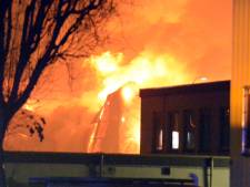 Brandweerman verloor alles bij brand en vraagt nu hulp: ‘Ik ben zelfs de urn van mijn vader kwijt’