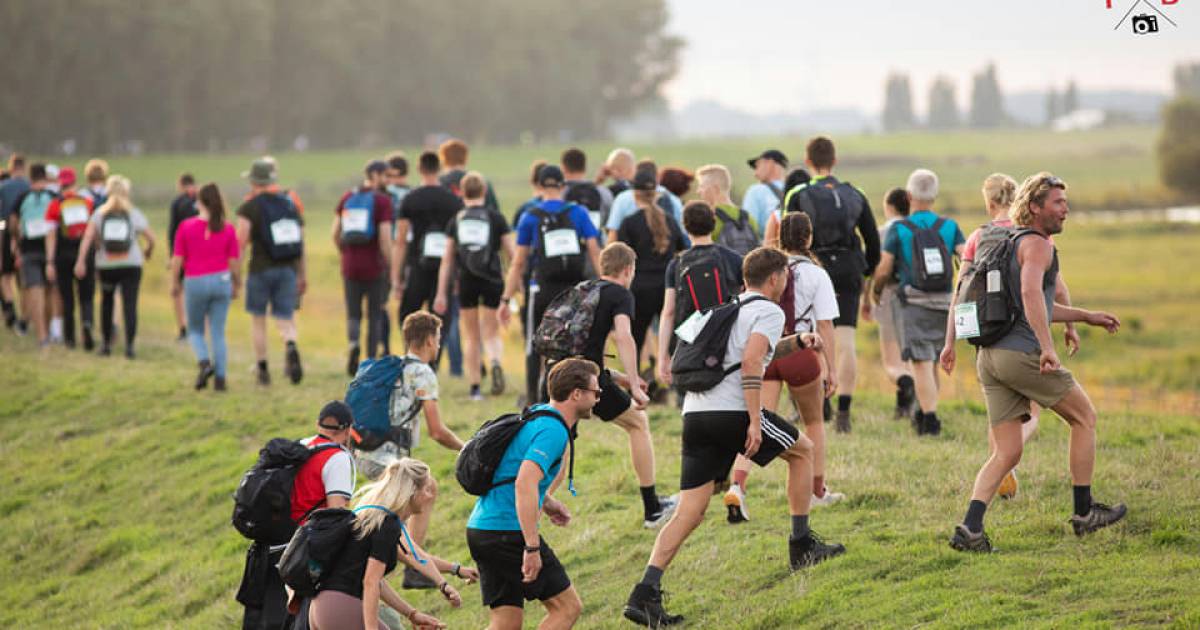 Wandeltocht van 110 kilometer over het eiland, en dat in 24 uur: ‘Zwaar, maar ontzettend mooi’
