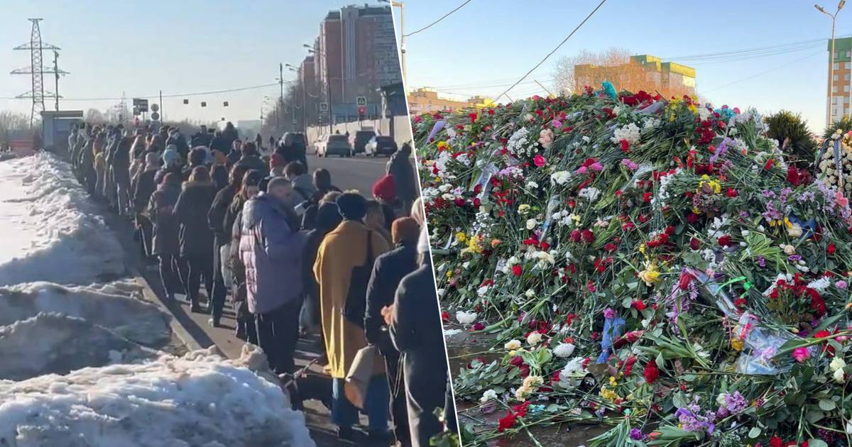 Le persone in lutto continuano ad affollare la tomba di Navalny: le foto mostrano una fila lunga mezzo chilometro, la tomba completamente ricoperta di fiori |  Muore Alexei Navalny