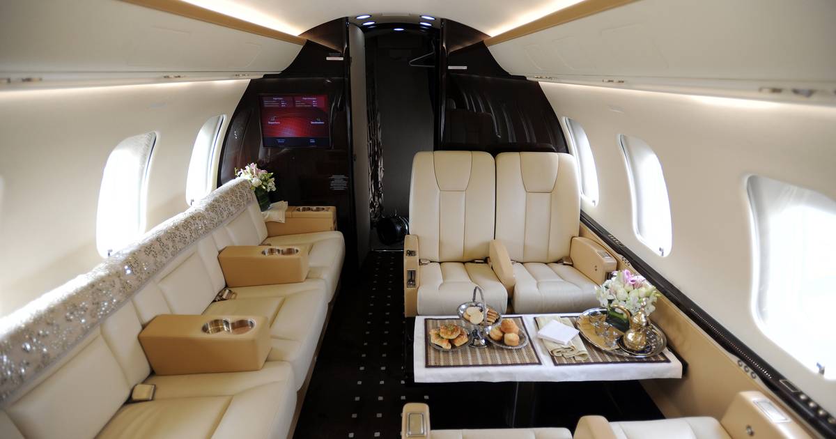 Extreem korte vluchten in luxe privéjet: Greenpeace is ‘schaamteloze ...