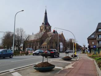 Hinder door werken op kruispunt Kerkstraat/Brugse Steenweg en Ruiterstraat
