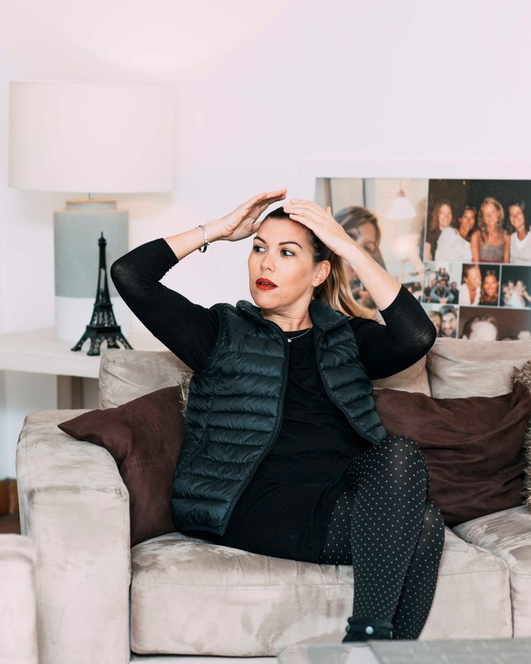 Charlotte Lopez (41): ‘Wij kunnen in Parijs niet meer zo leven als onze ouders deden. Parijs dreigt een stad te worden van hyperrijke en arme mensen.’ Beeld Rebecca Fertinel