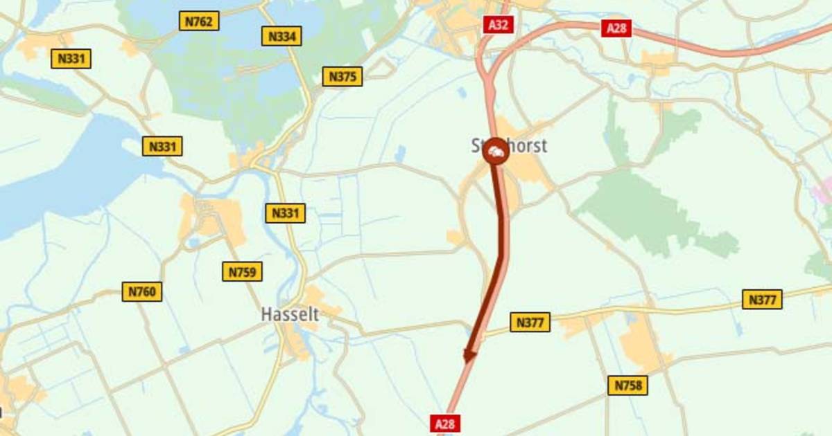 Flinke file op A28 door ongeval bij Zwolle-Noord, weg inmiddels weer vrijgegeven.