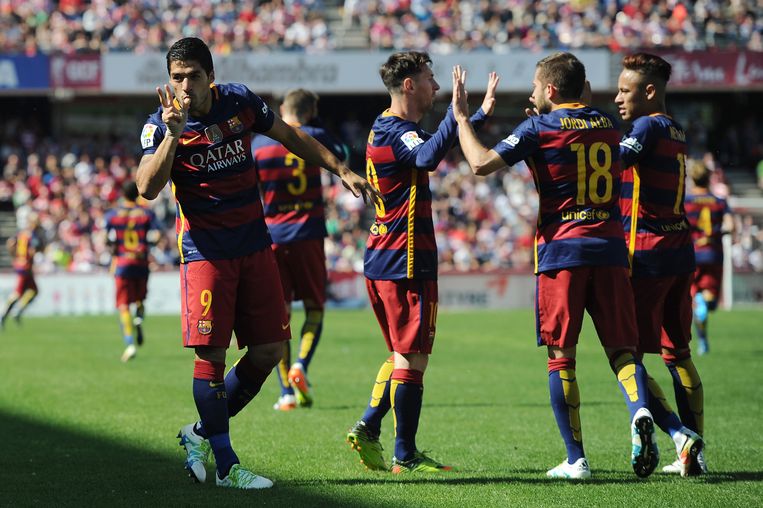 Barcelona is kampioen in Spanje na 0-3 tegen Granada | De ...