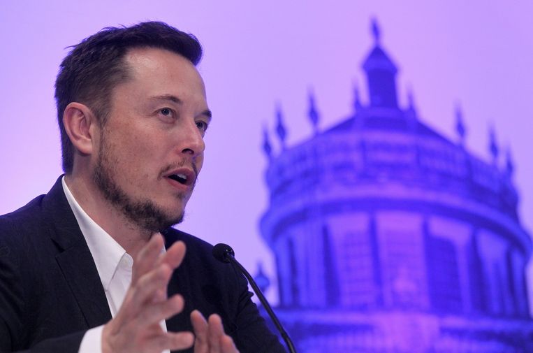 Elon Musk, de man achter Tesla en SpaceX, volgt nu 1 vrouw op Twitter. Beeld EPA