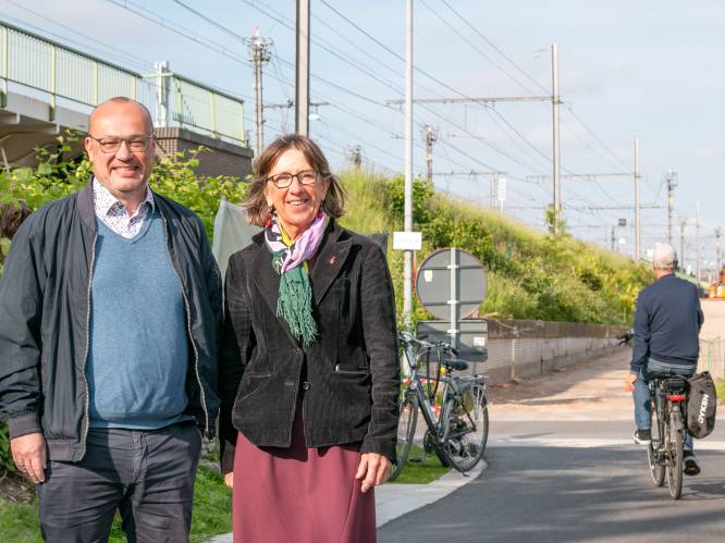 Fietsbrug over Vijfstraten wordt in september op poten gezet: “Volledig fietstraject klaar tegen zomer volgend jaar”