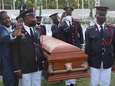 Schoten afgevuurd op begrafenis vermoorde Haïtiaanse president, VS- en VN-delegaties vertrekken
