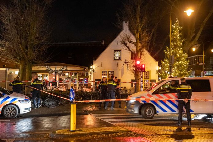 De vechtpartij vond afgelopen winter plaats, bij café 't Bonte Paard in Laren.
