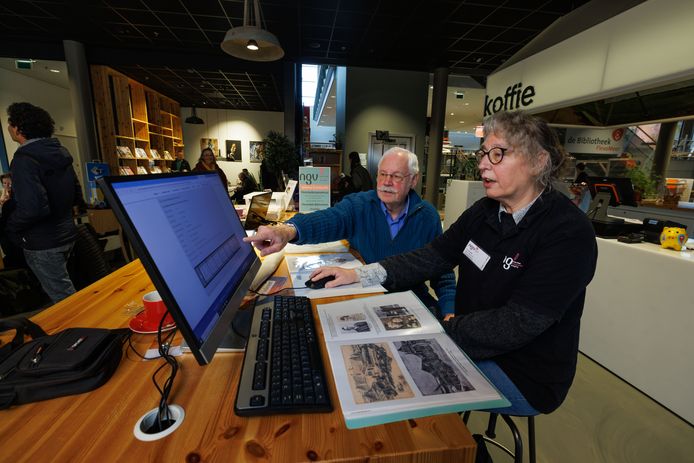 Foto ter illustratie. FlevolMeer Bibliotheek Dronten heeft een Biebcafé geopend.