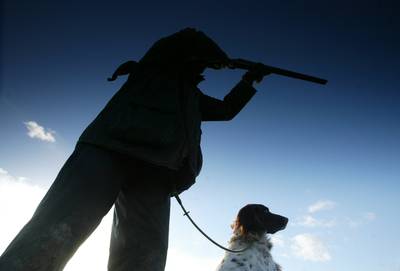Krukje wankelt, jager verliest evenwicht en schiet 65-jarige man dood