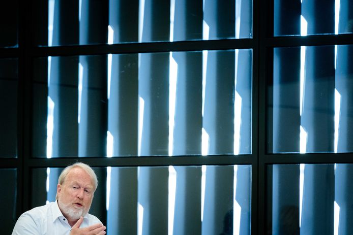 Jaap van Dissel (RIVM) tijdens een technische briefing over de ontwikkelingen rond het coronavirus.