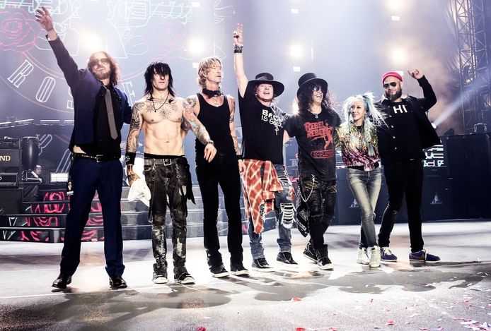 Guns N' Roses.