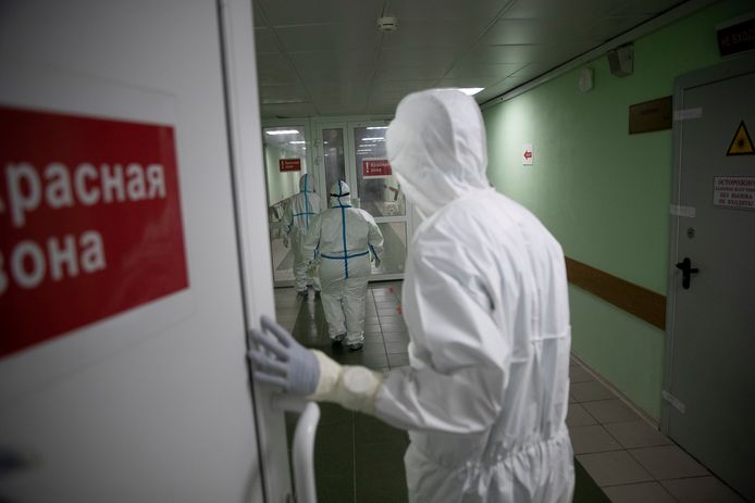 Au total, 3.807 personnes sont décédées sur les 362.342 cas enregistrés en Russie, qui font du pays le troisième au monde en terme de contaminations derrière les Etats-Unis et le Brésil.