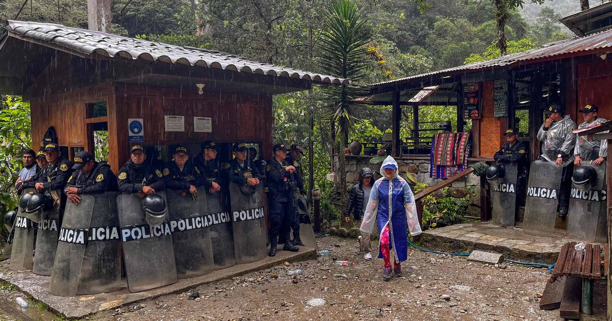 Il Perù sta valutando la chiusura temporanea di Machu Picchu  Per viaggiare