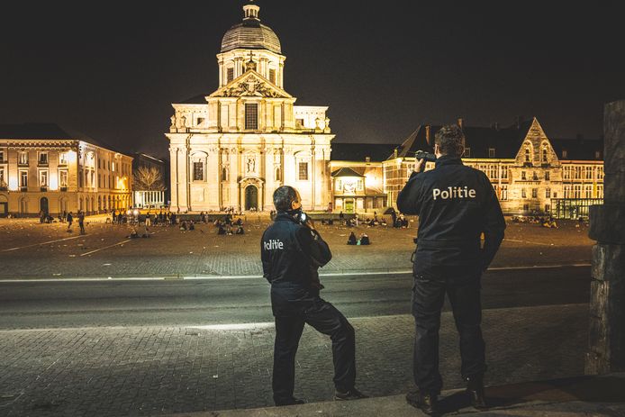 De Gentse politie is klaar voor oudejaarsavond, maar verwacht geen al te grote problemen.
