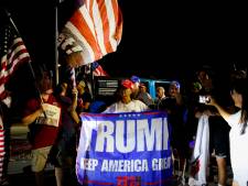 Boze Trump-fans na FBI-inval naar Palm Beach om ex-president te steunen