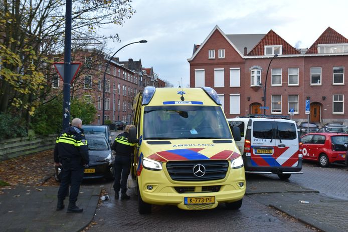 De vrouw hoefde na controle door het ambulancepersoneel niet mee naar het ziekenhuis