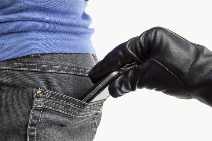 Met een nieuwe techniek zouden mobieltjes niet meer door zakkenrollers gestolen kunnen worden.