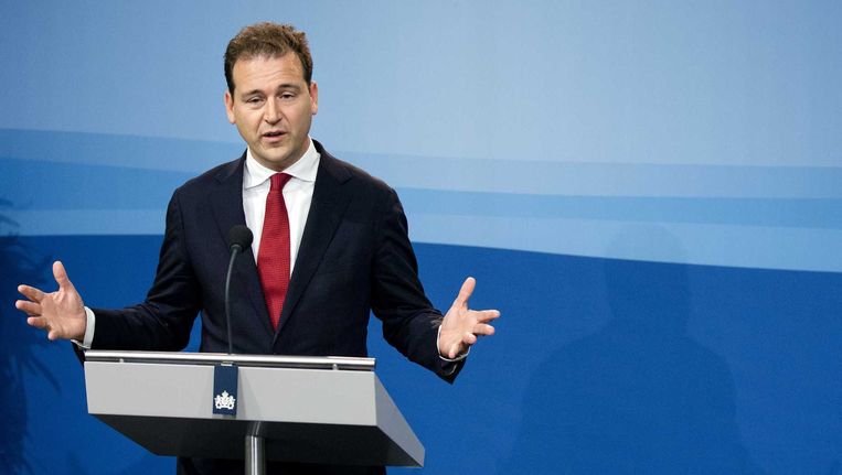 Vicepremier Lodewijk Asscher tijdens een persconferentie na afloop van de ministerraad. Beeld anp