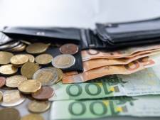 ‘Wat je níet moet doen is je vakantiegeld zonder doel op je rekening laten staan’