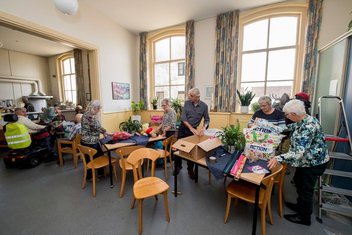 Vrijwilligers en gebruikers van het Inloophuis in Tiel moeten snel verhuizen.