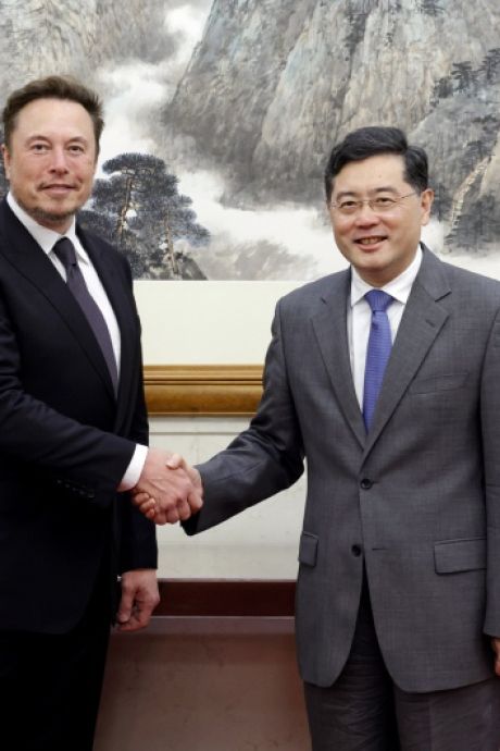 La visite du “Camarade Musk” suscite l'enthousiasme en Chine
