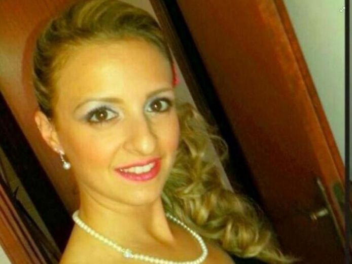 Veronica Panarello a étranglé son petit garçon, Loris Stival, à l'aide de câbles électriques, avant d'abandonner son corps dans un ravin, près de Santa Croce (Sicile).