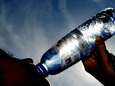 School verplicht kinderen water te drinken, ouders boos: 'Water is voor honden'